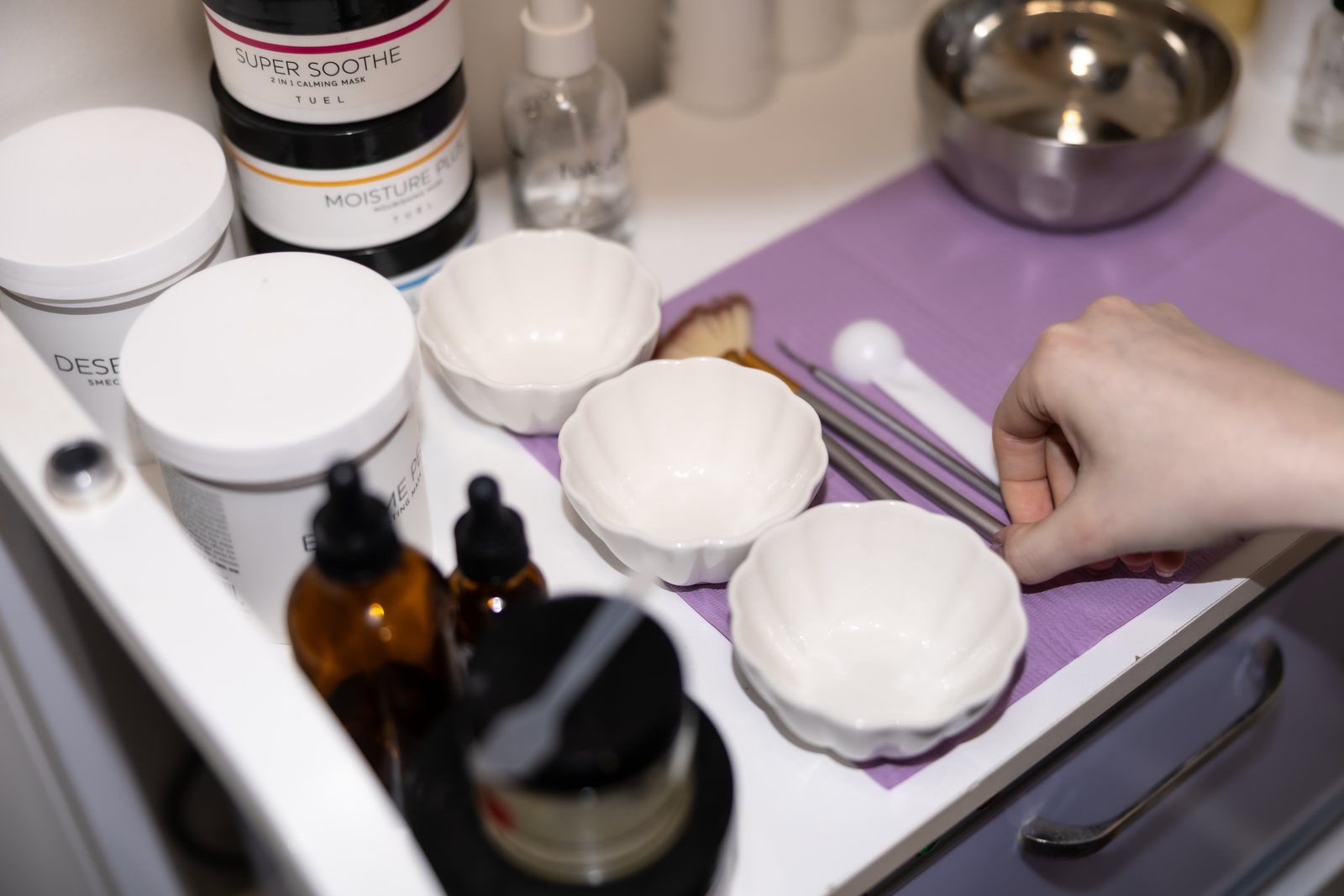 Treatment workspace with products